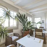 Hotel Autre 2*
